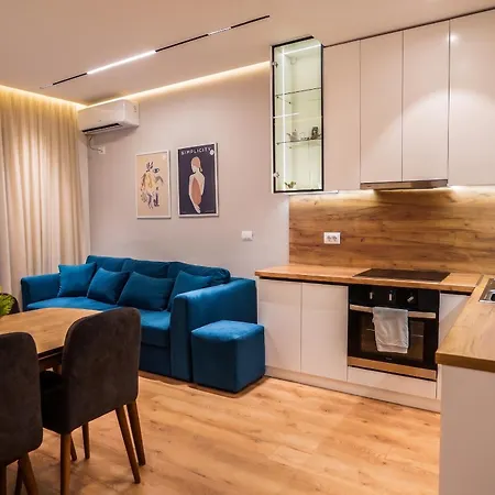 Enjoy Cozy 2br - Center Lejlighed Tirana